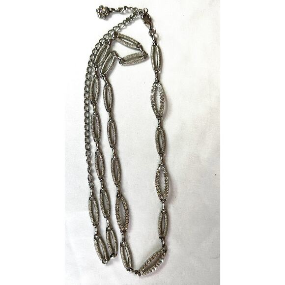 Chain belt 40 inches adjustable.  Silver color. - Picture 6 of 6